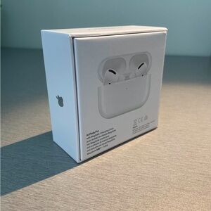 Apple AirPods Pro in White Box